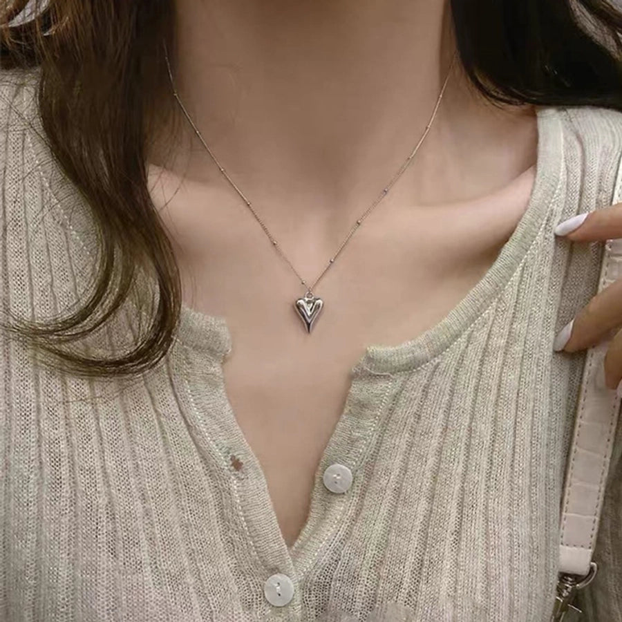 simple style heart shape titanium steel plating gold plated pendant necklace