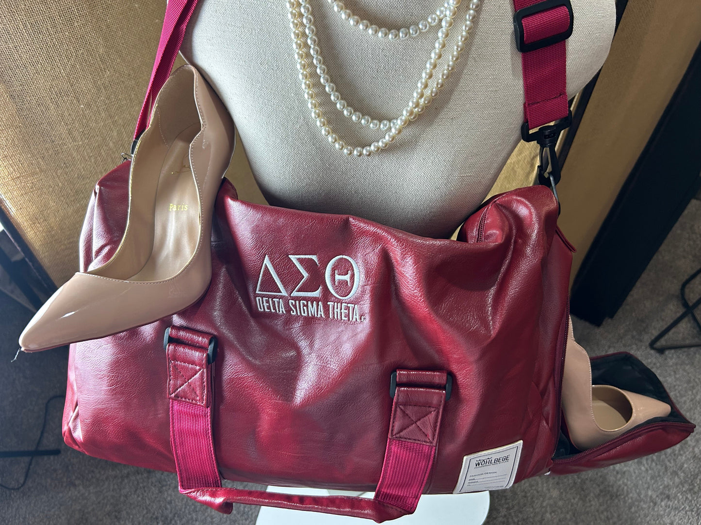 Delta Sigma Theta Large Red Leather Duffel Bag--0