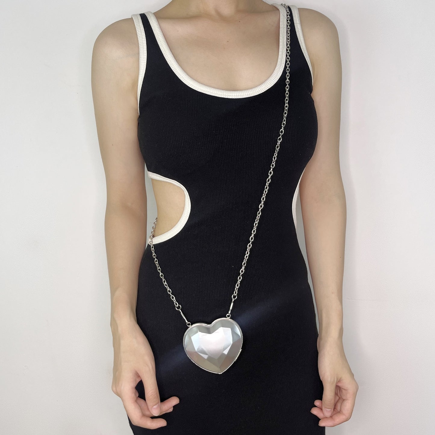 Silver Heart Black Heart Transparent Heart Arylic Solid Color Heart-shaped Evening Bags